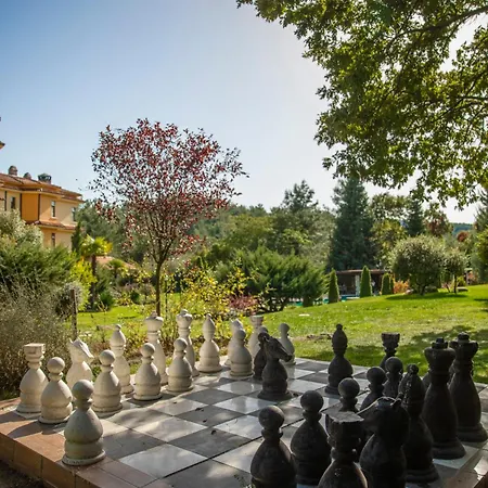 伊利而达卡兹达格拉利酒店 酒店