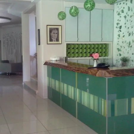 伊利而达卡兹达格拉利酒店